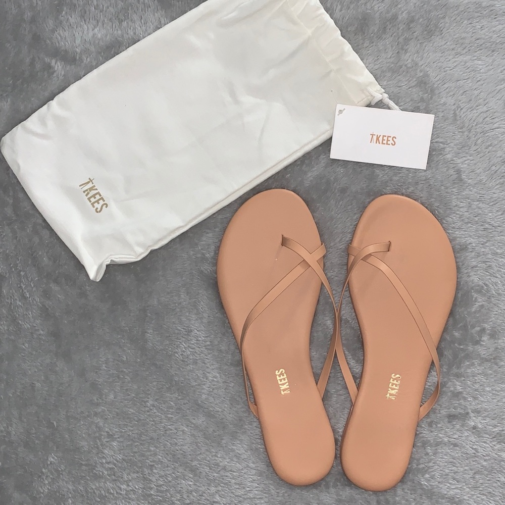 TKEES RILEY SANDAL (US 9)